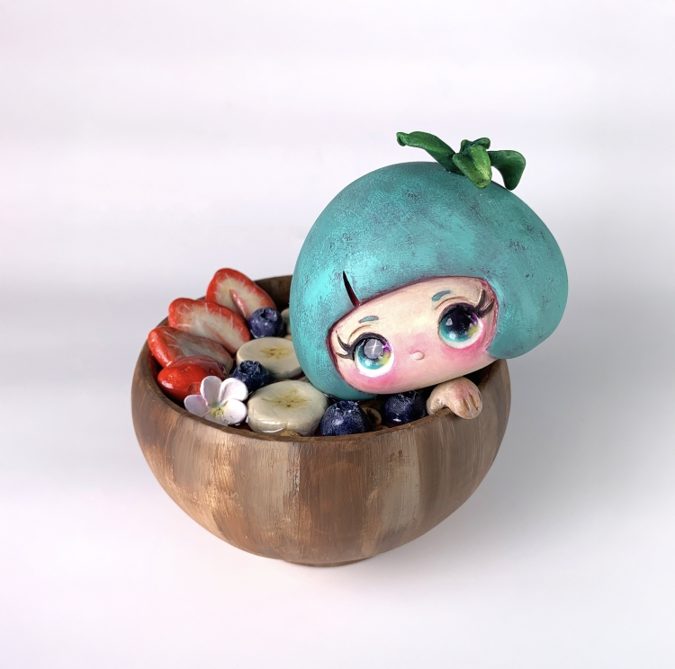 小林亜沙,アサイーボウルmemeco,2026,13.5 × 14 × 12 cm,Resin cast, polymer clay, acrylic paint