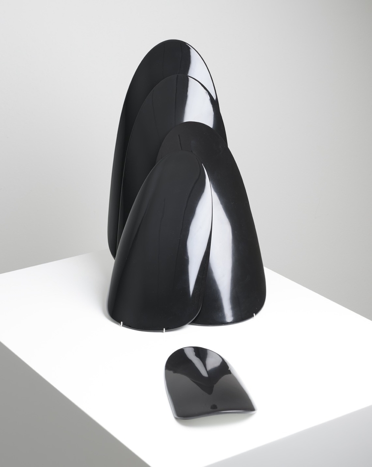 Black Nails Model, 2021 Nymphenburg porcelain enamel 8 3/10 × 3 9/10 × 4/5 in | 21 × 10 × 2 cm